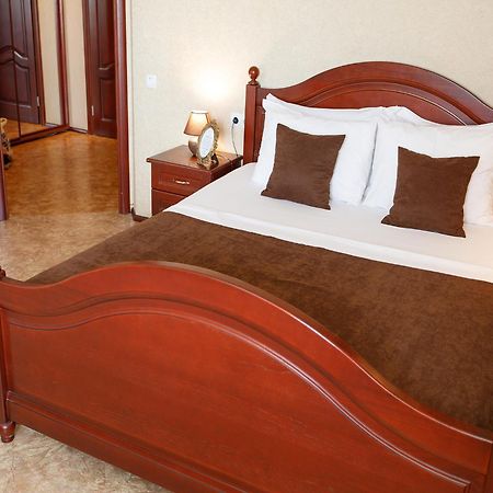Studio De Luxe With Jacuzzi Sumy Esterno foto