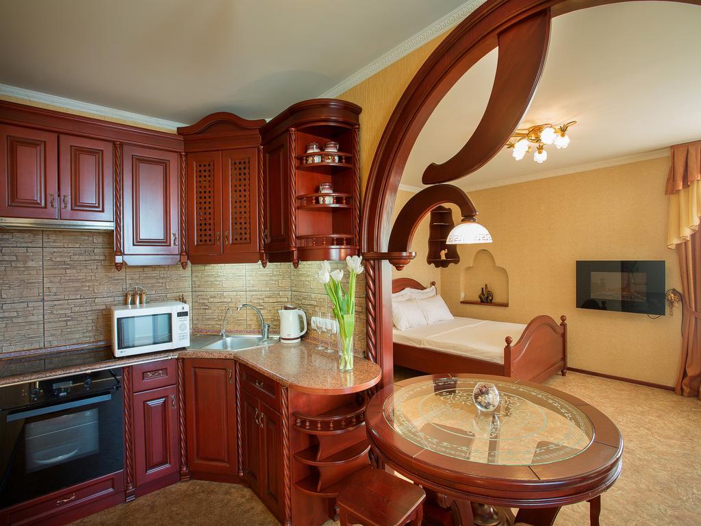 Studio De Luxe With Jacuzzi Sumy Esterno foto