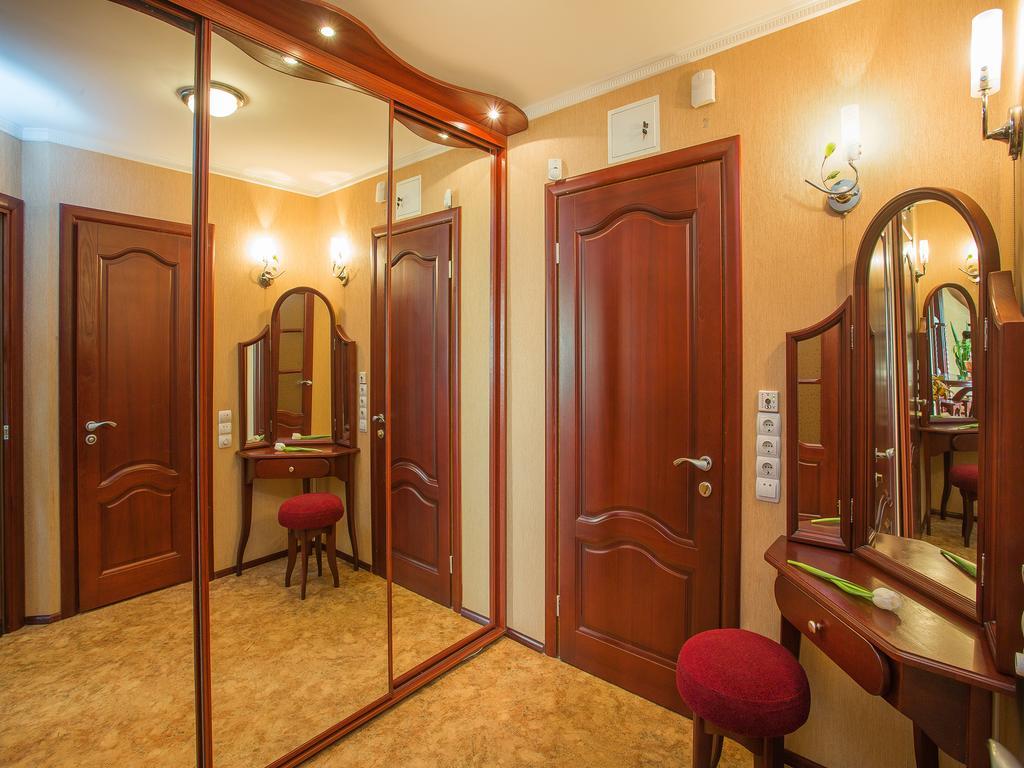 Studio De Luxe With Jacuzzi Sumy Camera foto